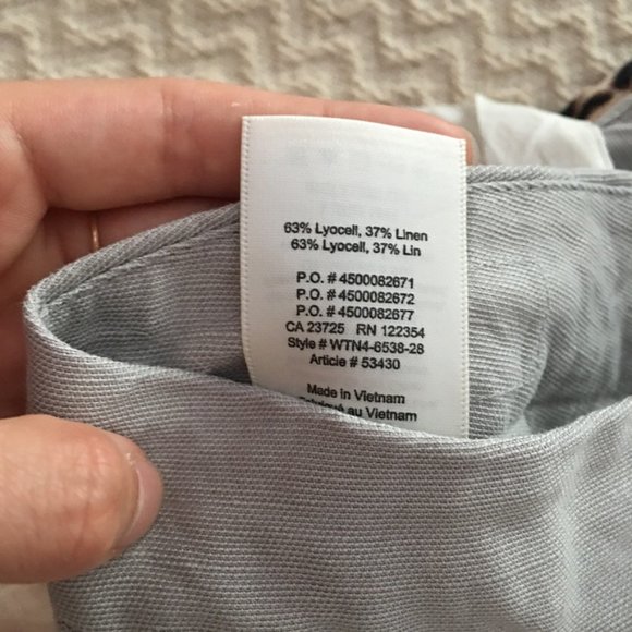 Wilfred grey Allegra linen ribbon shorts | size 0 Aritzia - Picture 10 of 10